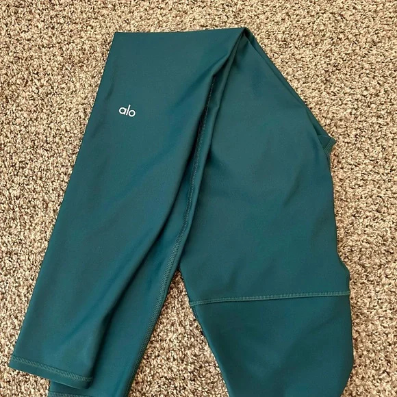 ALO Yoga Midnight Green Leggings - Picture 4 of 6